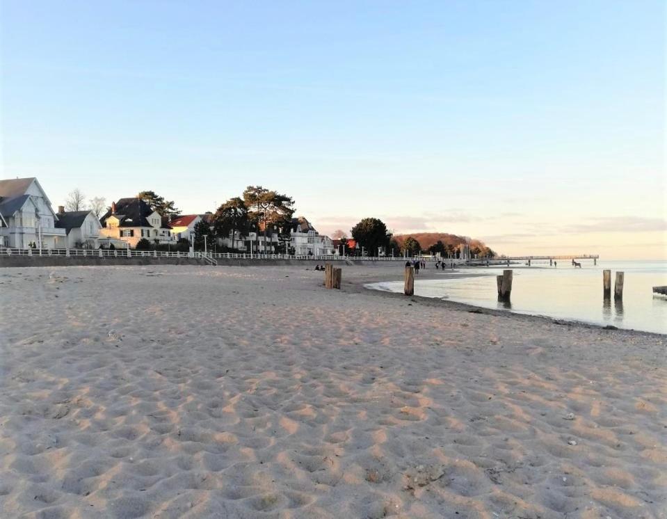 3Sz Penthaus Luna Am Sandstrand Mit Meerblick & Balkon Lübeck Dış mekan fotoğraf